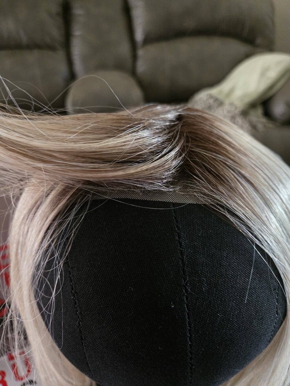 (NWT) Ellen Wille Drive Wig - Pearl Blonde Rooted - Petite-Average - Picture 13 of 16